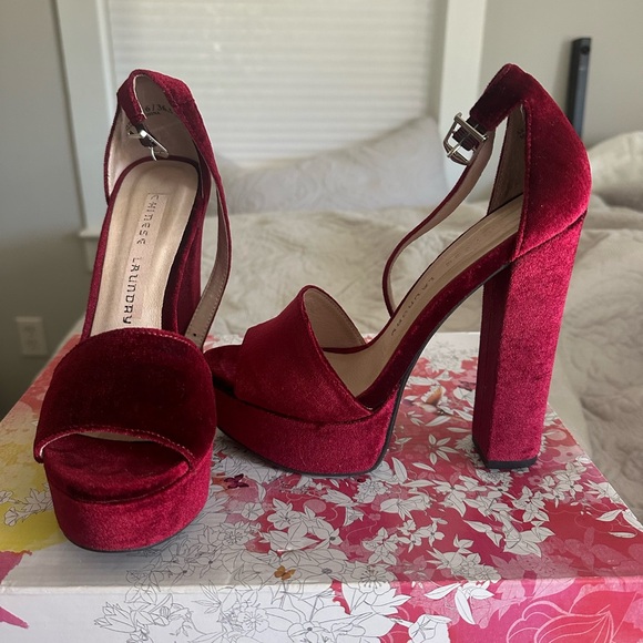 Sherri Hill pageant gown including Chinese Laundry as 6 shoes - Picture 7 of 9